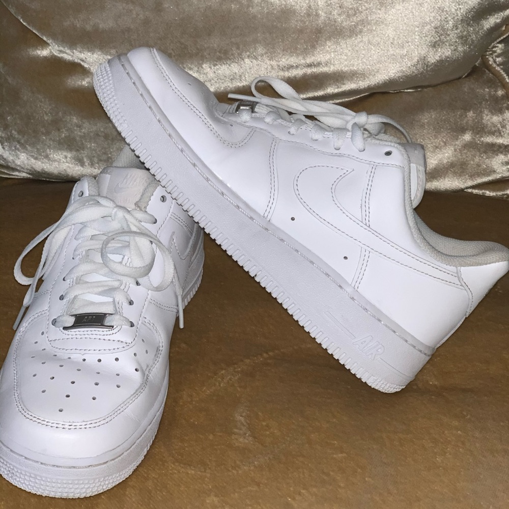 Women’s- Nike Air Force 1 '07 "White"